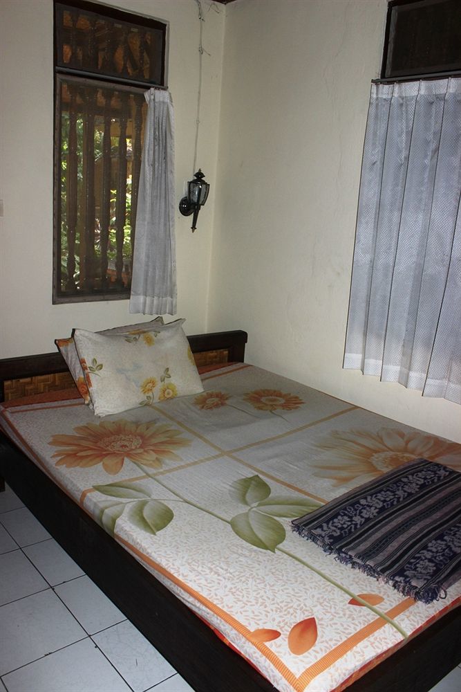 Sadru House Bed & Breakfast Ubud  Bagian luar foto