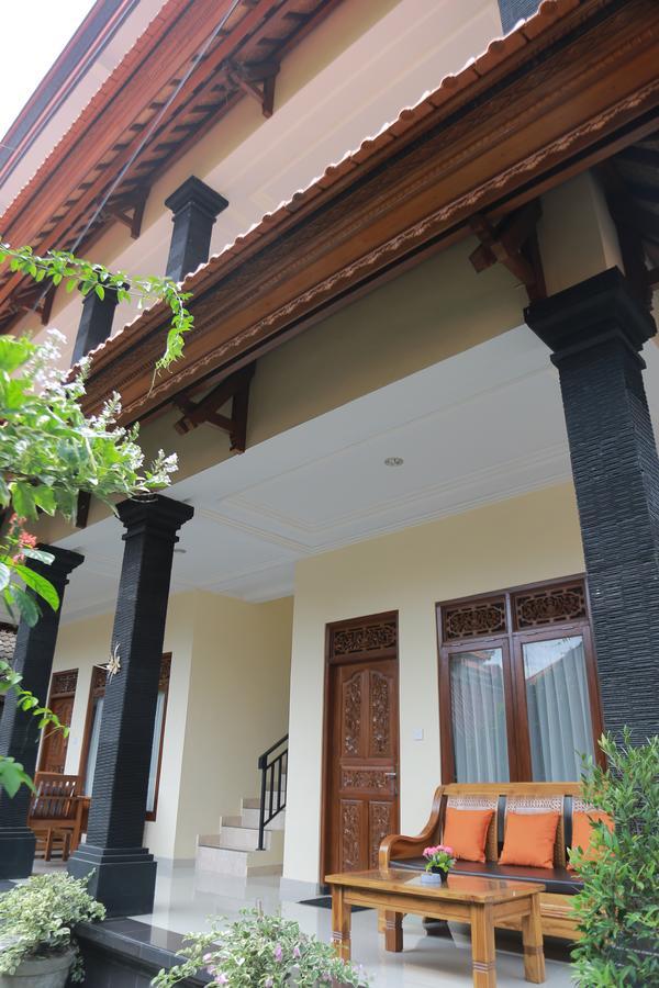 Sadru House Bed & Breakfast Ubud  Bagian luar foto
