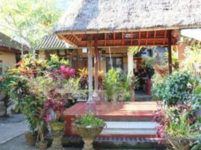 Sadru House Bed & Breakfast Ubud  Bagian luar foto